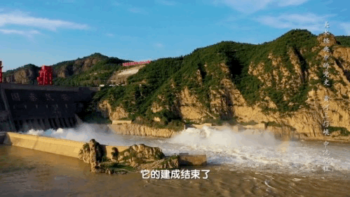 “万里黄河第一坝”！《美术经典中的党史》带你走近油画《黄河三门峡·中流砥柱》……
