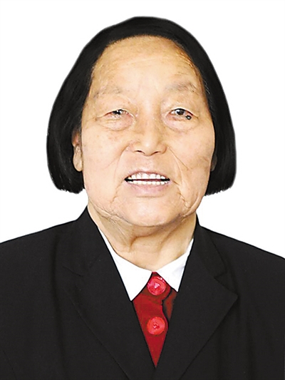 申纪兰：妇女模范 人民代表（奋斗百年路 启航新征程·数风流人物）_fororder_rmrb2021052904p17_b