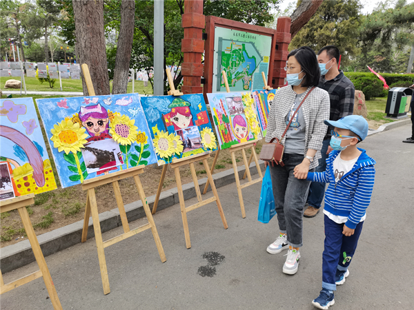 “童心向党, 薪火相传”长春市少先队员万幅绘画作品展开幕_fororder_微信图片_20210530113741