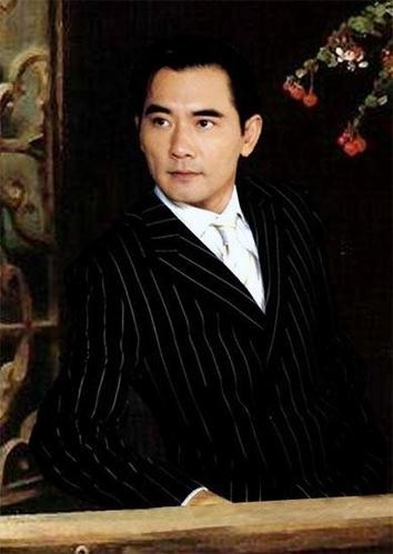 众星辛酸打工史 姚晨曾在KFC刷厕所(组图)