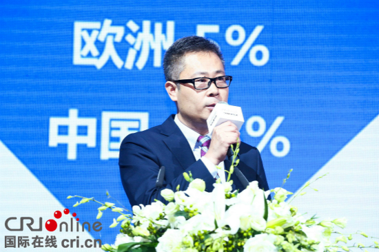 图片默认标题_fororder_国家轿车质量监督检验中心碰撞试验研究部部长 李向荣 介绍翻滚试验及测试_meitu_1