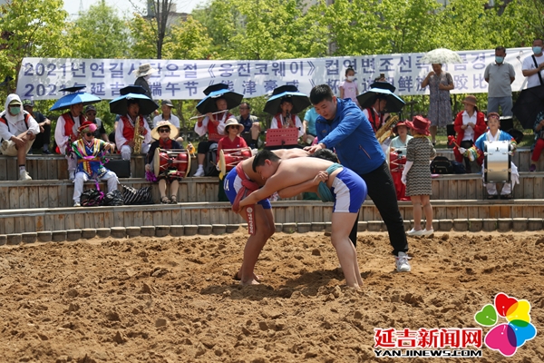 【组图】迎端午 朝鲜族摔跤比赛火热开赛
