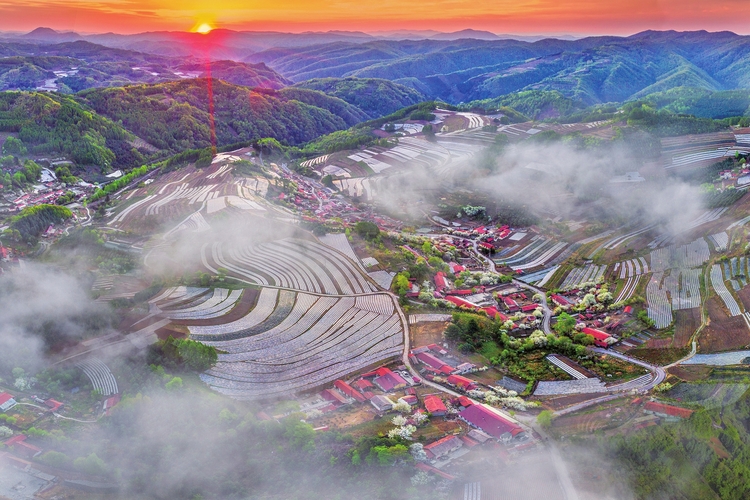 吉林松岭：摄影拉动旅游的成功典范