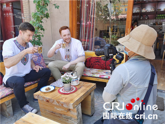 （外籍记者新疆行）旅游振兴丝绸之路古城：喀什古城_fororder___172.100.100.3_temp_9500027_1_9500027_1_6016_f34805a7-28ef-4b60-9b2f-3829ee39d392