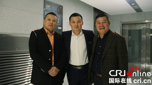 青年企业家协会领导与企业家莅临龙洋律师事务所参观