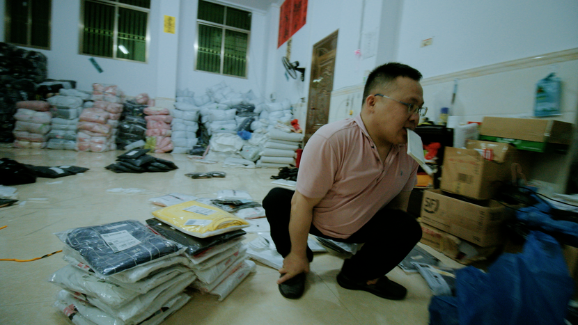 广东普宁“麒麟臂爸爸”徒手打拼撑起一个家_fororder_微信图片_20210607134903