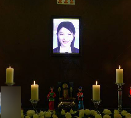 郑仁雅跳伞身亡前最后影像曝光 盘点意外去世的明星(图)