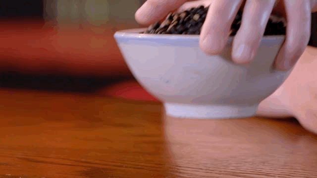 改变你我命运的那些瞬间丨封锁圈里的奇迹
