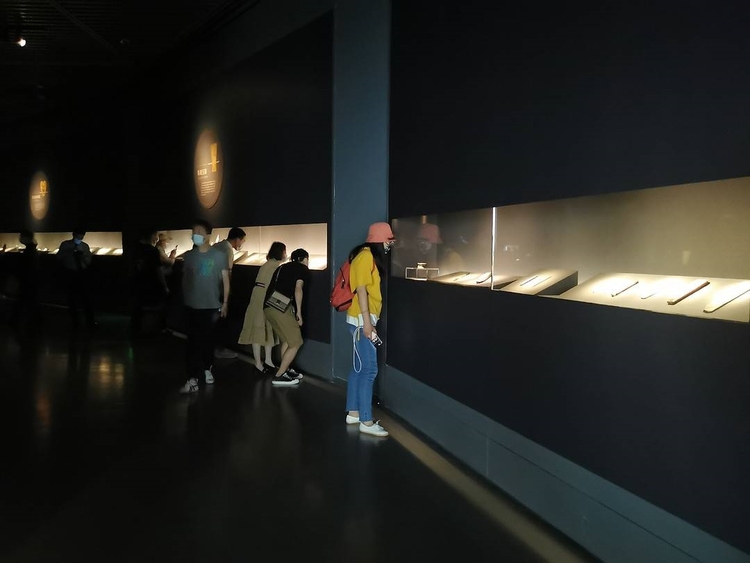 （转载）三星堆·金沙遗址文物沪上首展！开启新一轮全国巡展序幕
