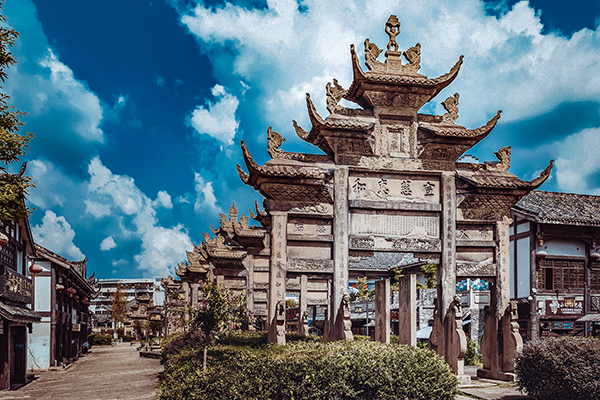 “创建天府旅游名县”媒体采风活动走进内江隆昌_fororder_隆昌石牌坊群（供图-隆昌市委宣传部）