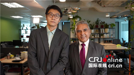 新加坡著名学者马凯硕表示 中国的成功经验对很多国家都具有参考价值和借鉴意义_fororder___172.100.100.3_temp_9500031_1_9500031_1_1_7e5a99ef-84ec-497a-9308-3f83d92eba08