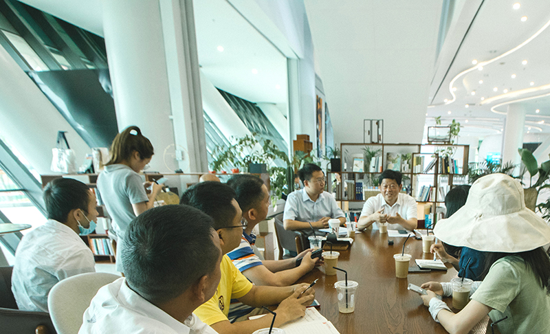 成都双流区：“全球生物人之家”国际化产业社区聚集诺奖团队5个_fororder_集中采访现场-摄影-丁平