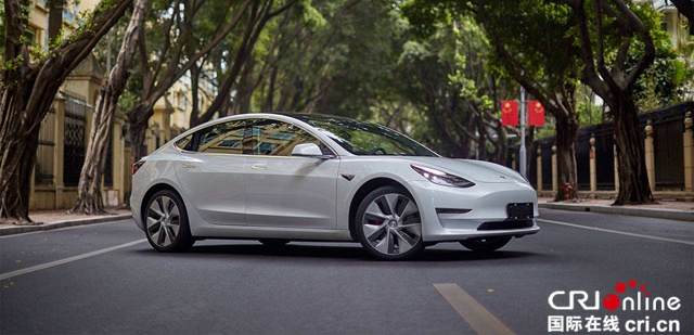 汽车频道【焦点轮播图】特斯拉Model 3加快国内电动车企“优胜劣汰”
