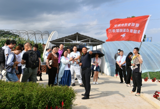 砥砺奋进的敦化丨走进敦化雁鸣湖镇小山村