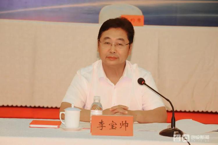 青潍四市产业对接大会暨龙头企业战略合作签约仪式在胶州举办