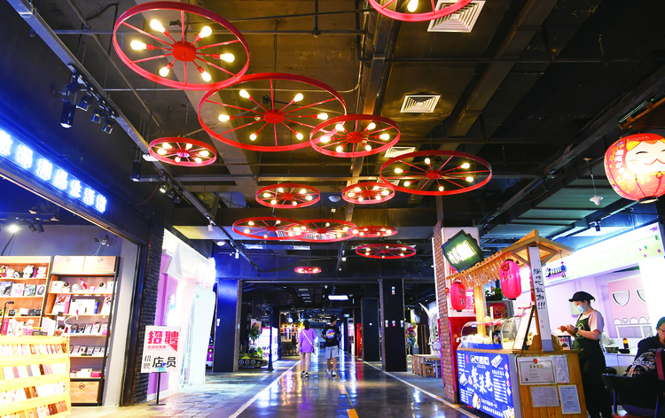 长春时光引擎艺术街区：夏日休闲最佳场地