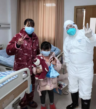 【OK】【急稿】【秀山县委宣传部供稿】重庆秀山战“疫”天使李佩波：做一名有“温度”的好医生