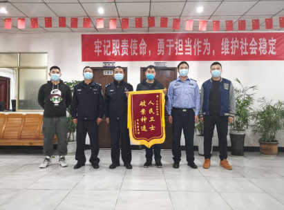 【OK有修改】【重庆江北公安分局供稿】外卖员摩托车被盗 重庆江北警方仅三天将被盗摩托车追回