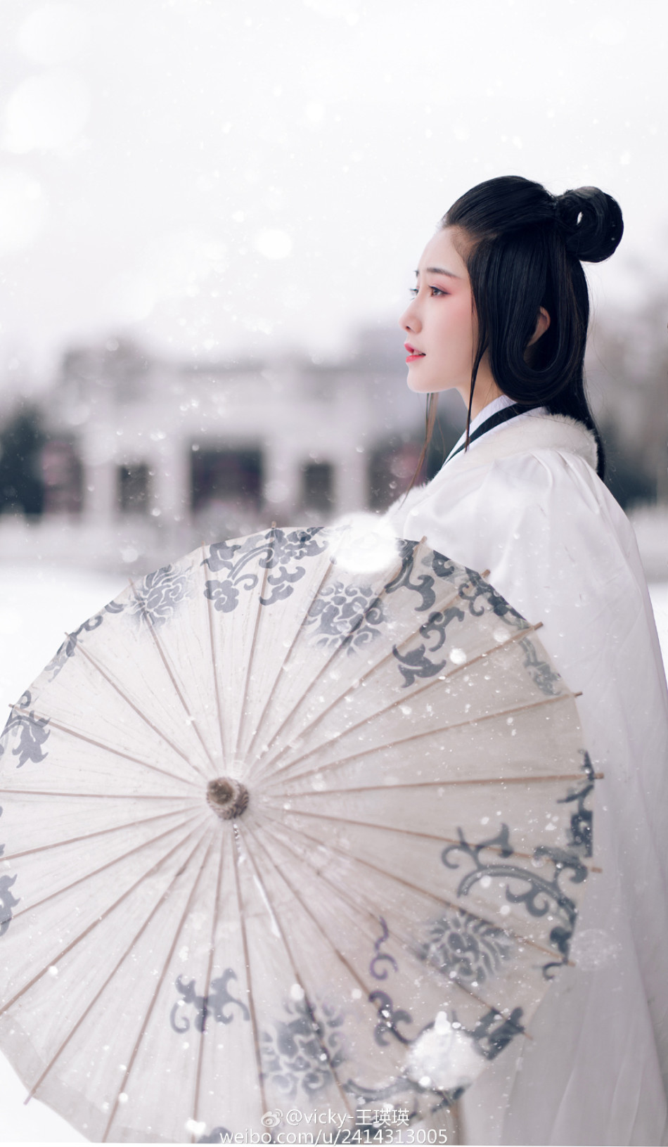 中传校花唯美照 大自然中清新气质尽显