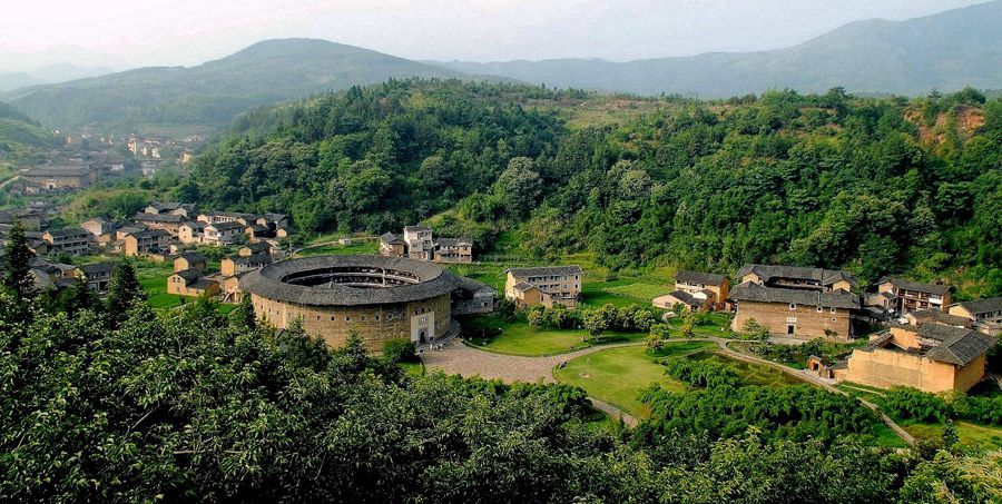 遇见世遗|福建土楼：独一无二大型民居建筑艺术瑰宝