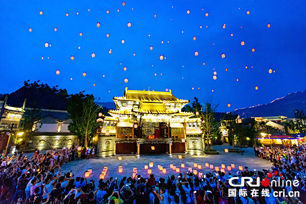 【原创待审】解锁夏游古北水镇新模式：给度假另一种可能（文旅视窗）