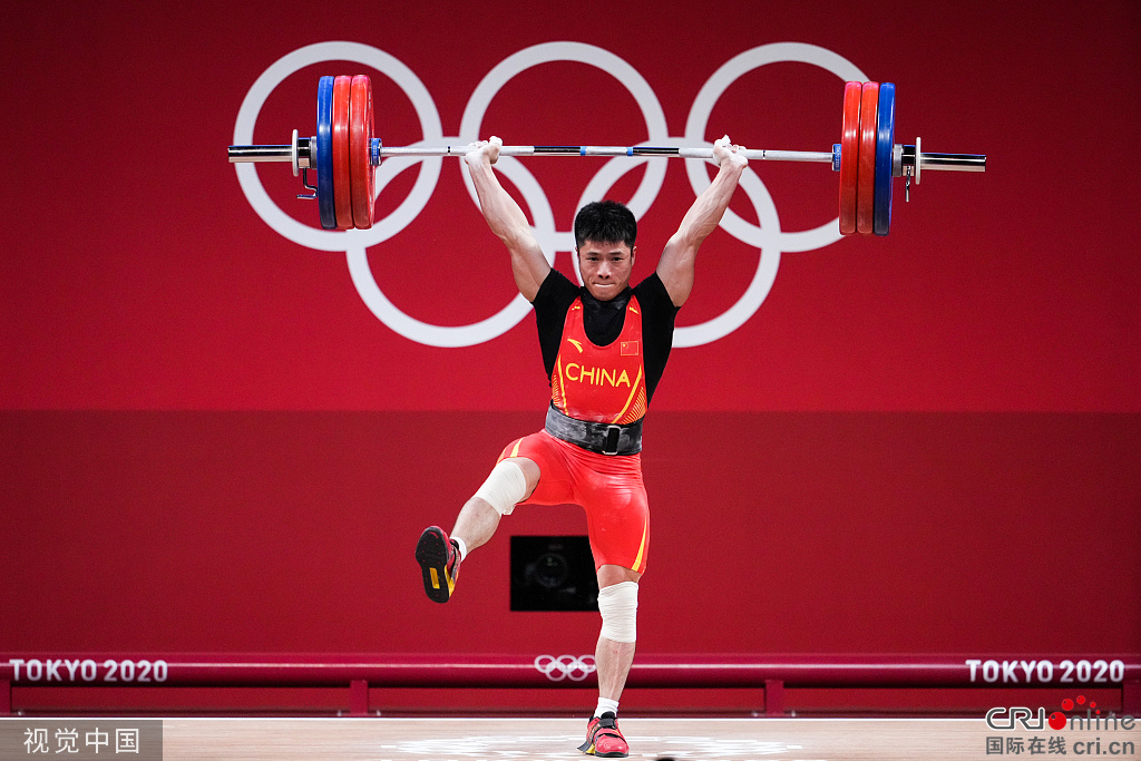 第五金！中国选手李发彬夺得东京奥运会男子举重61公斤级冠军_fororder_VCG111340554843