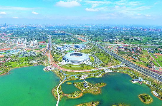 （中首）公园城市的绿色旋律 揭秘匠心精铸下的“太阳神鸟”