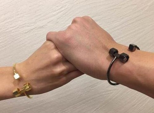 何润东老婆首谈婚后心情：感谢公婆给自由