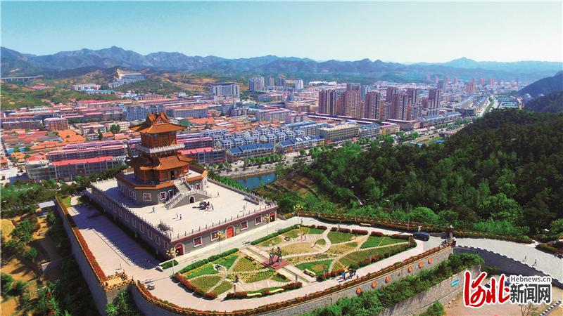 建设现代化富裕美丽幸福新青龙 做好“青龙腾飞”新篇章