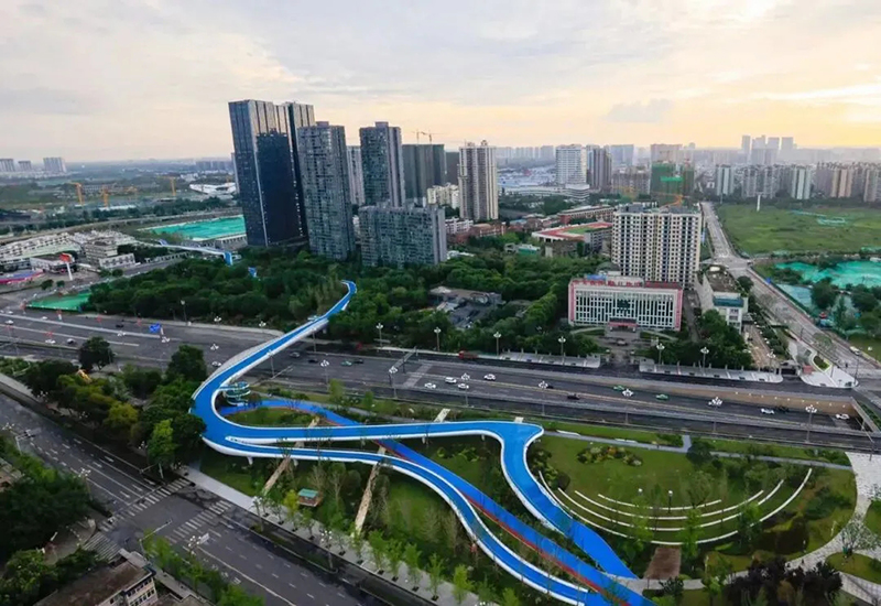 串联5大城市公共空间 成都金牛区“空中绿道”丝路云锦正式开放_fororder_丝路云锦-供图-金牛环投集团-(2)