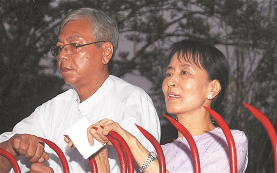 昂山素季亲密助手吴廷觉成为缅甸下任总统