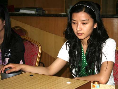 盘点如花似玉的围棋美女们