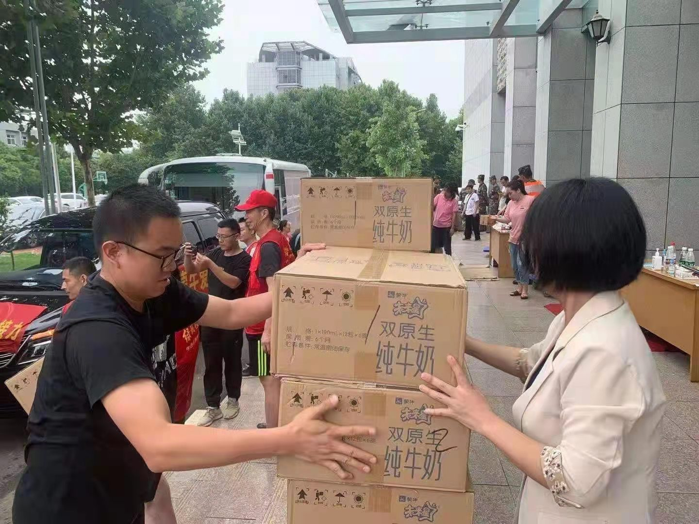 “FIRST”战略坚定落地 十四五开局之年蒙牛收获亮眼业绩_fororder_图片3
