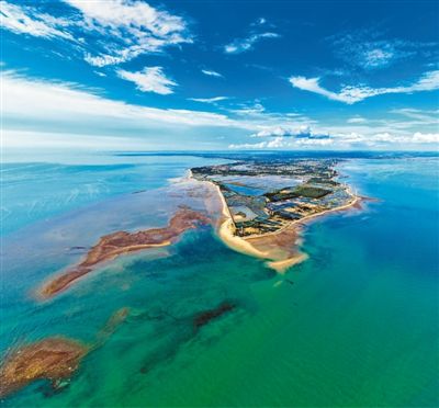 “极南”灯楼角 海流交汇处