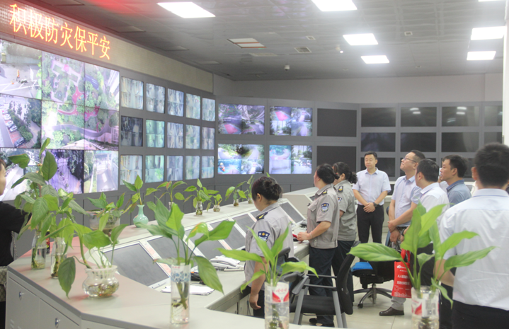 （转载）四川省应急厅减灾中心部长张竣到叙州区柏溪街道核查“全国综合减灾示范社区”创建工作