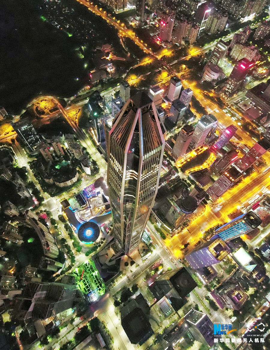 航拍深圳CBD夜景 美轮美奂(组图)