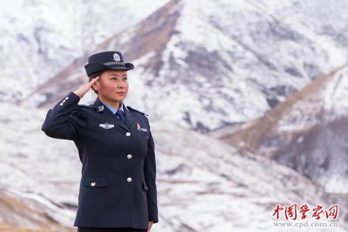 烈阳代胭脂 卓达山雪孕英雄——记全国公安系统二级英雄模范巴德志马