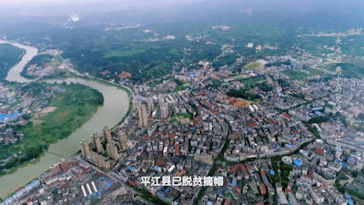 谁敢横刀立马，唯我彭大将军 |《美术经典中的党史》邀请您走近油画《平江起义》……