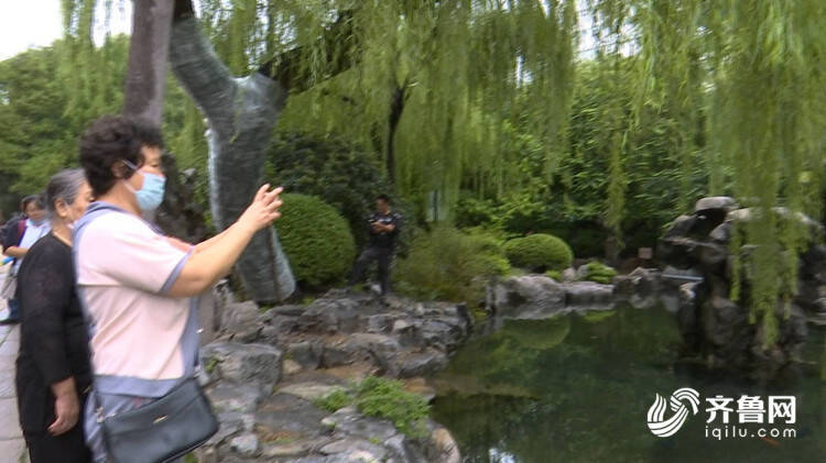 济南月牙泉时隔5年出现短暂复涌 “泉友”蹲守一月等来“喷涌时刻”