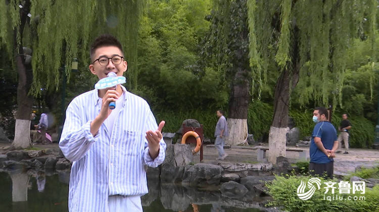 济南月牙泉时隔5年出现短暂复涌 “泉友”蹲守一月等来“喷涌时刻”