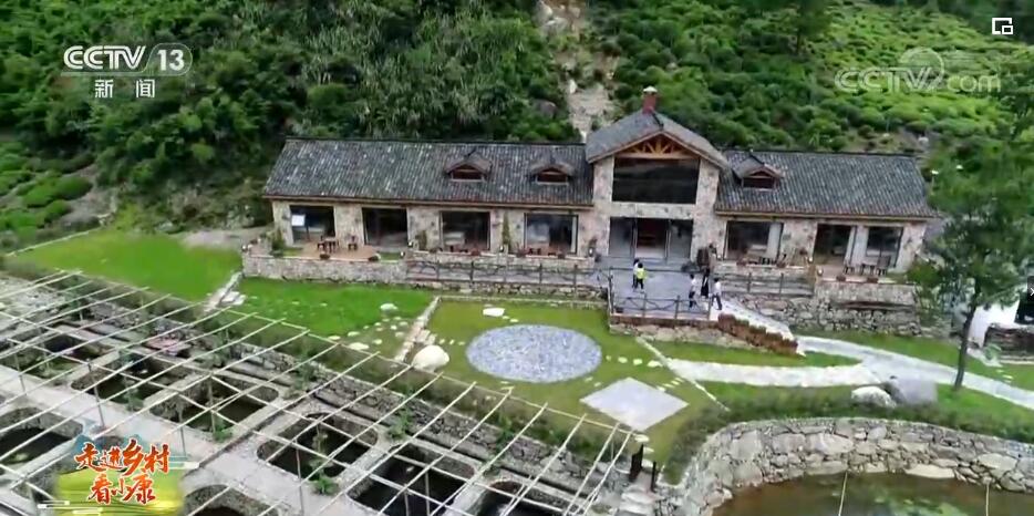 走进乡村看小康 | 安徽休宁：山泉流水养鱼 景秀味美民富