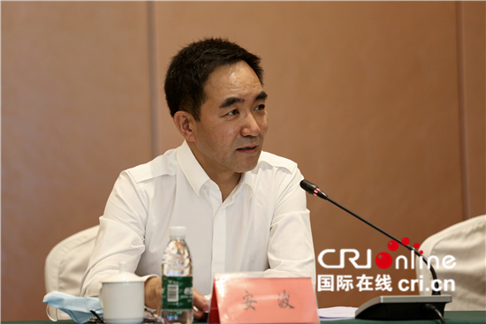 两岸媒体人“走进牧民新生活 感受草原新发展”内蒙古行活动在赤峰市启动_fororder___172.100.100.3_temp_2_1_2_1_1_f79062af-fda6-44f6-800c-97434ea992da