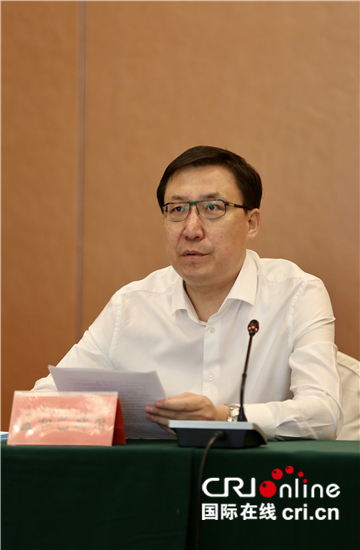 两岸媒体人“走进牧民新生活 感受草原新发展”内蒙古行活动在赤峰市启动_fororder___172.100.100.3_temp_2_1_2_1_1_67f392b9-7213-439d-b91d-5e78816184cc