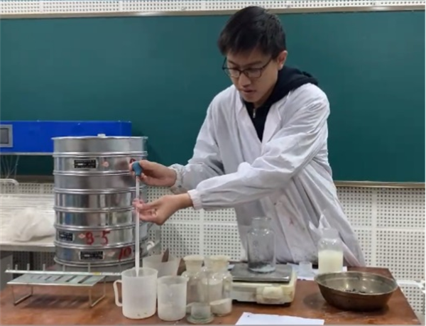 “点渣成金 变渣为宝”： 长安大学大学生课外学术研究团队有担当有作为_fororder_图片6