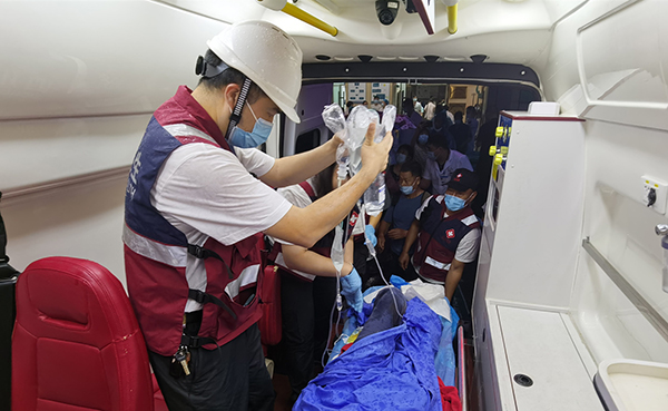 泸州市泸县突发6.0级地震 西南医科大学附属医院紧急救援_fororder_1573daa33a5fd92a15144e8b6ed998a