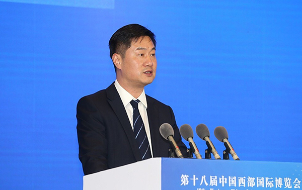 （“首个”附链接）第十八届西博会自贡投资推介会暨项目合作协议签署仪式在蓉举行_fororder_4自贡市委副书记、市长曾洪扬致辞（摄影-叶卫东）