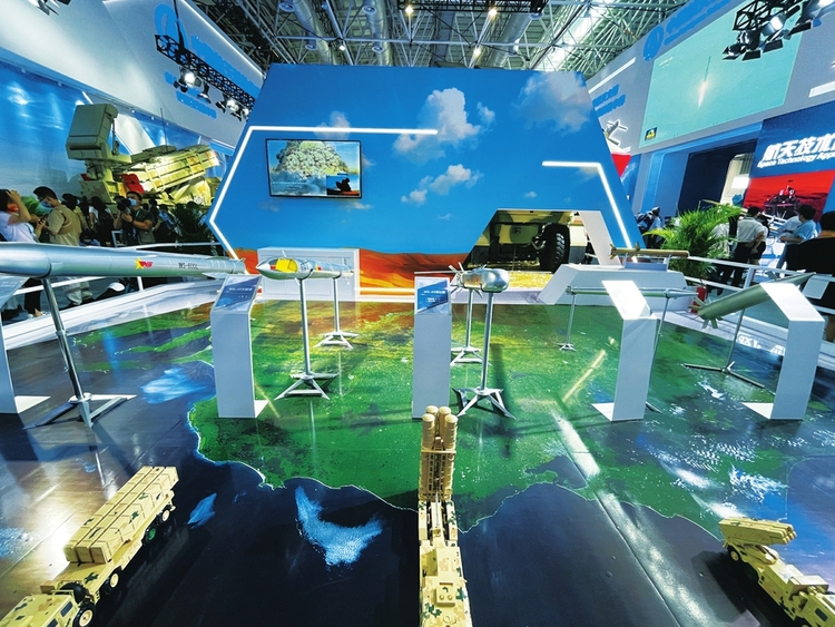 （中首）珠海航展上的“四川造”