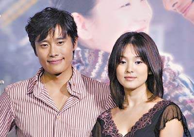 宋慧乔出道20年美貌更胜从前 深扒其演艺圈"男神"朋友圈