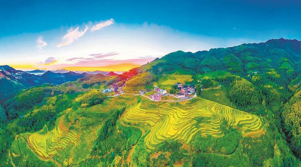 福安：梯田秋韵_fororder_eb964936-0a14-4f07-944e-cb3d6da15357