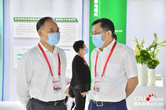 易易唤能引领科技换电新模式 亮相2021新能源汽车成果展_fororder_image001